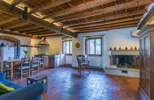 Pelago Villa | Beautiful villa for 4 people with WIFI, TV, patio, panoramic view and parking