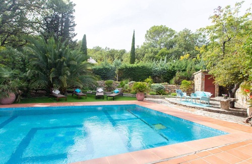 Cuers House | Beautiful villa for 4 people with A/C, WIFI, private pool, TV and parking