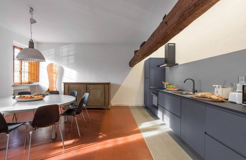 Pistoia Villa | Beautiful villa for 8 people with WIFI, private pool, TV, pets allowed and parking
