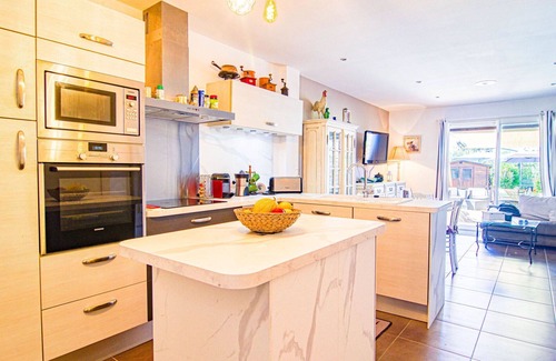 Montauroux House | Beautiful villa for 4 people with private pool, WIFI, A/C, TV, terrace and parking