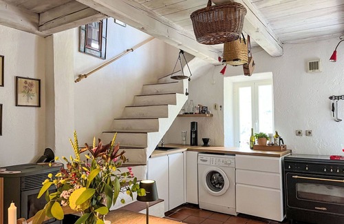 Borgomaro House | Beautiful villa for 6 people with terrace and parking