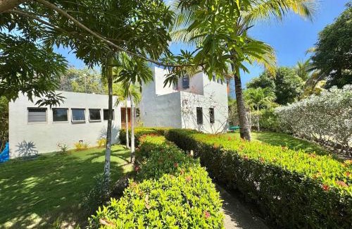 Bocachica House | Beautiful villa in a condominium facing the Caribbean sea