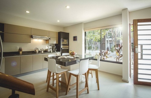 Tulum House | Beautiful villa in trendy Aldea Zama, Tulum.