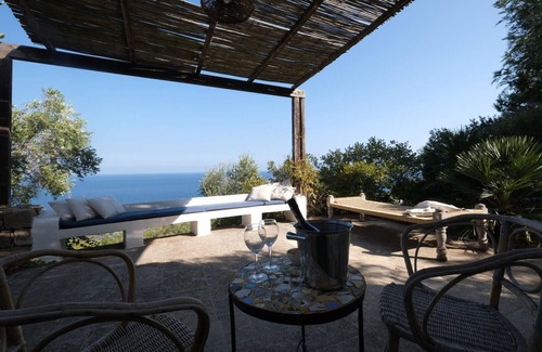 Corsano House | Beautiful villa on the Adriatic Sea