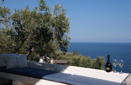 Corsano House | Beautiful villa on the Adriatic Sea