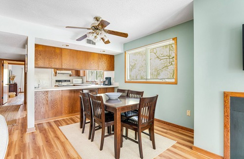 Isle of Palms Villa | Beautiful villa surrounded by lush landscaping - walk to beach, golf & pool