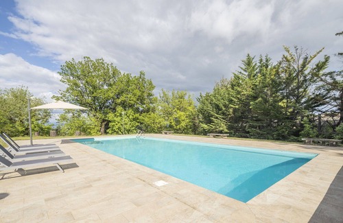 San Macario In Monte House | Beautiful villa with pool, A/C, WIFI, TV, veranda, pets allowed and parking, close to San Gimig.