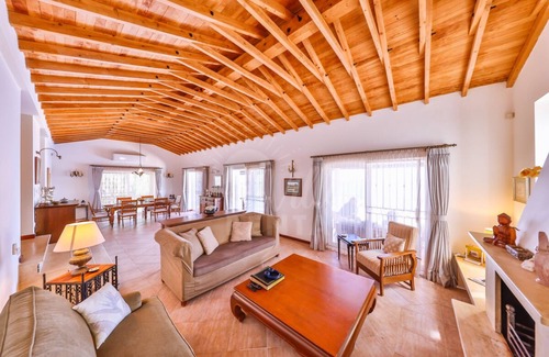 Kas Villa | Beautiful Villa with stunning views overlooking the Greek Island.
