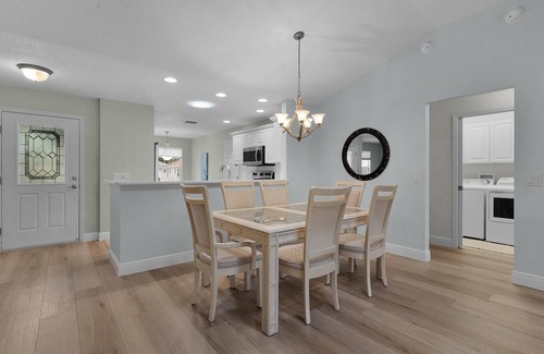 Sunset Pointe House | Beautiful Villages Home 2 Miles from Lake Sumter and 6 Miles from Brownwood
