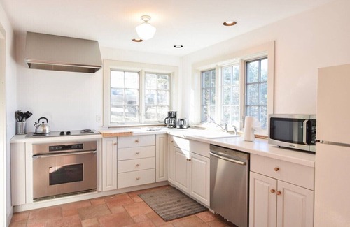 Wellfleet House | Beautiful Water Views Dogs Welcome!