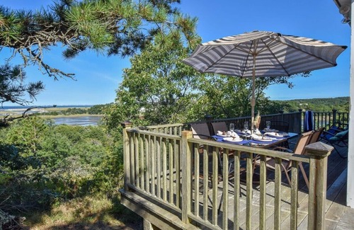 Wellfleet House | Beautiful Water Views Dogs Welcome!