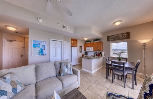 St. Petersburg - Clearwater Condo | Beautiful Waterfront Condo! Amazing view! Mins to Beach! Great location!