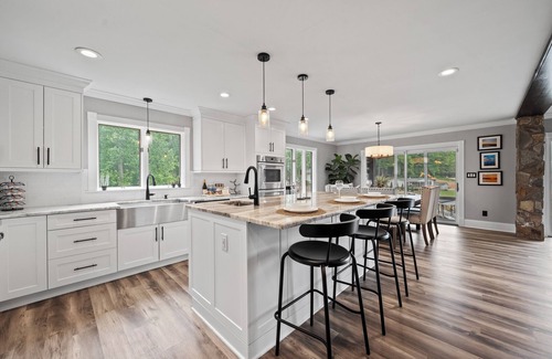 Mooresville House | Beautiful Waterfront Home w Hot Tub and great entertaining options!