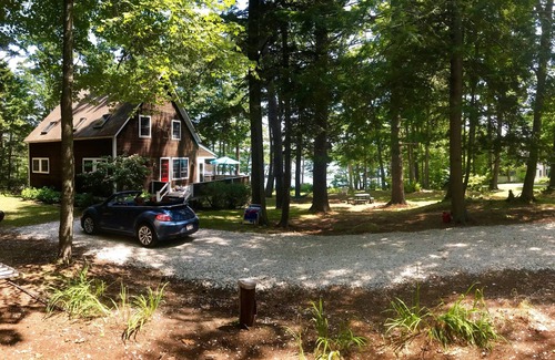 Boothbay House | Beautiful Waterfront home for Last week of August call 978-468-0643
