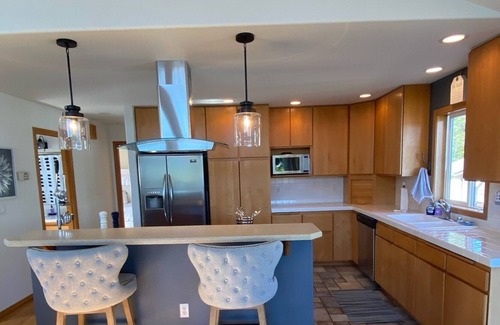 Agate House | Beautiful waterfront home on Puget Sound inlet