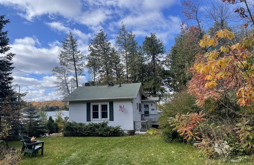 Gills Rock Cottage | Beautiful Waterfront Cottage
