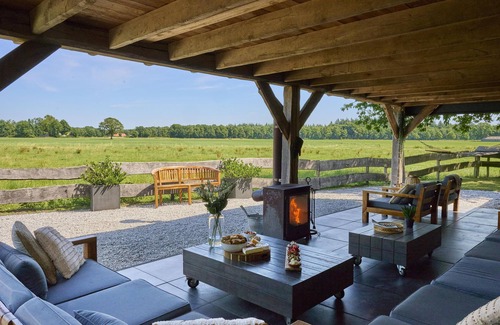 Holten Villa | Beautiful wellness villa with sauna and hot tub