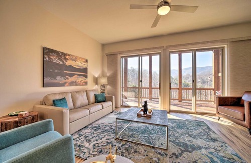 Whittier Apartment | Beautiful Whittier Condo with Deck and Mtn Views!
