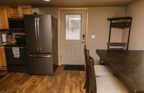 Woodland Park Ski Chalet | Beautiful Winter Getaway Among Aspen and Wildlife