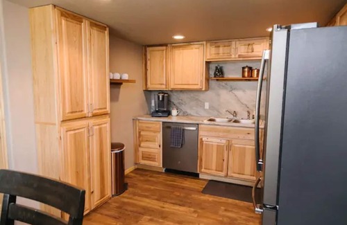 Woodland Park Ski Chalet | Beautiful Winter Getaway Among Aspen and Wildlife