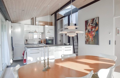 Østerskov House | Beautiful wooden house on the east coast of Langeland in the area of Bukkemose.