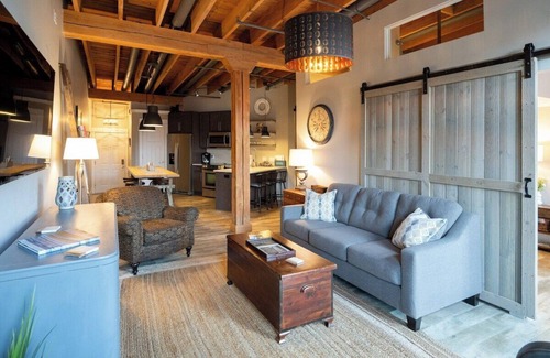 Grand Haven Condo | Beautifully decorated in Historical Piano Factory