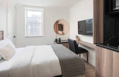 Latin Quarter Apartment | Beautifully decorated studio on Saint-Denis Street