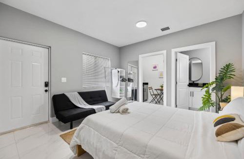 Allapattah Apartment | Beautifully Designed Studio in Miami