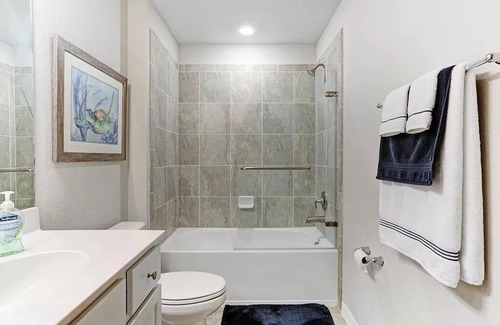 Pelican Preserve Condo | Beautifully furnished condo in Pelican Preserve.