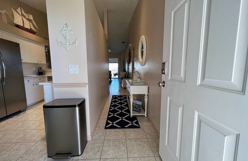 Stoneybrook Condo | Beautifully furnished and decorated condo in Stoneybrook Estero