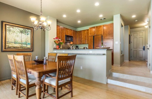 Waikoloa Condo | 🏖️Beautifully Furnished | Hawaiian Villa | AC & WIFI!