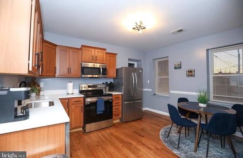 Downtown Baltimore House | BEAUTIFULLY FURNISHED COZY ENSUITE 2BR3 BA IN UPPER FELLS POINT, BALTIMORE