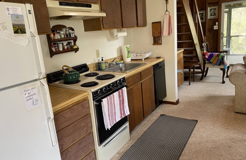 Nellysford House | Beautifully Located Wintergreen Resort home in the valley off 151