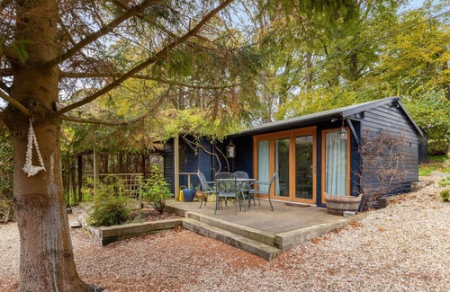 Ablington Cottage | Beautifully presented three bedroom Cotswold holiday cottage in the Cotswolds - Old Farm Cottage