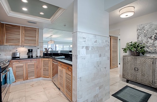 New Smyrna Beach Condo | Beautifully redecorated 1st Floor - 3 bed 2 Bath Condo in New Smyrna Beach, FL