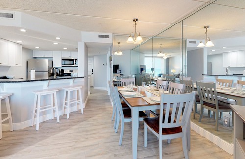 Ponce Inlet Condo | Beautifully remodeled waterfront condo w/a shared pool & beach view