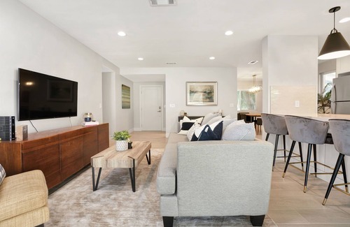 Fullerton House | Beautifully Remodeled 3BR Home 5mi to Disney!