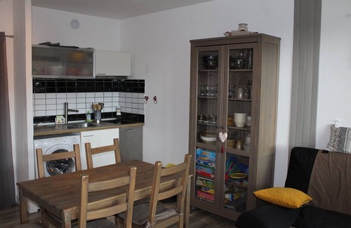 Laveissiere Apartment | Beautifully renovated T2 apartment with balcony at the ski slope