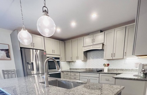 Jonesville House | Beautifully renovated home in the heart of Elkin