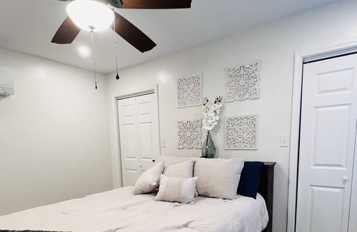 Jonesville House | Beautifully renovated home in the heart of Elkin
