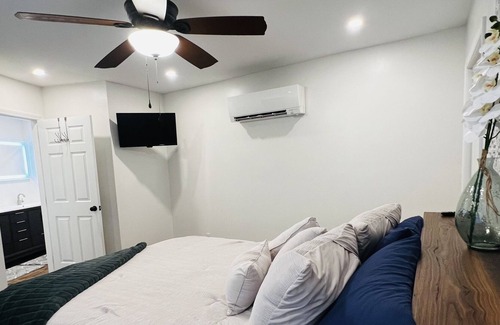Jonesville House | Beautifully renovated home in the heart of Elkin