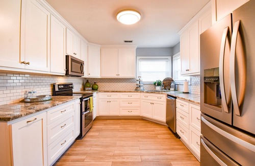 Columbia House | Beautifully renovated home close to Woodland Park, MRH and downtown.