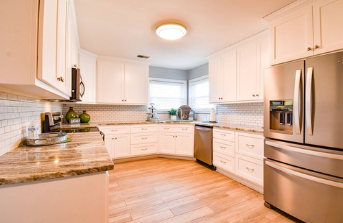 Columbia House | Beautifully renovated home close to Woodland Park, MRH and downtown.