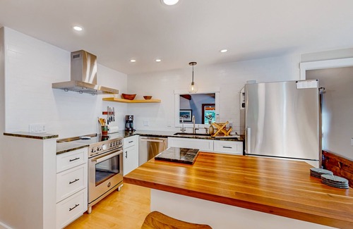 Cataumet House | Beautifully renovated home near area's beaches with cathedral ceilings & grill
