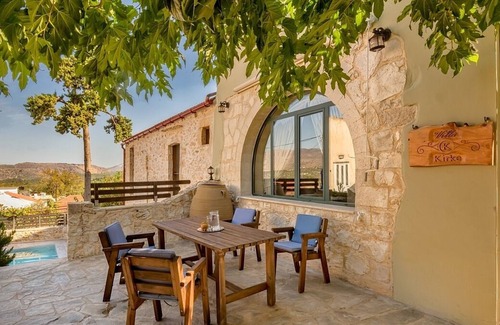 Makhairoi Villa | Beautifully Restored Stone Villa with A/C, Private Pool in a Traditional Village - 5 km from Kalyves