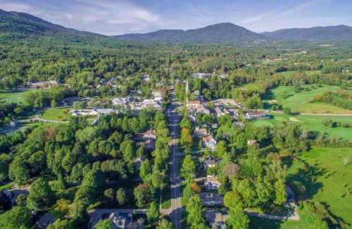 Manchester House | Beautifully Restored Home In Manchester Village
