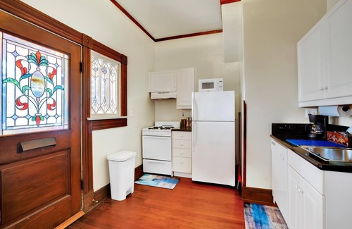 Downtown San Diego House | Beautifully Restored Downtown Victorian