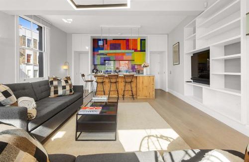 Westbourne Apartment | Beautifully Styled One-Bedroom Apartment