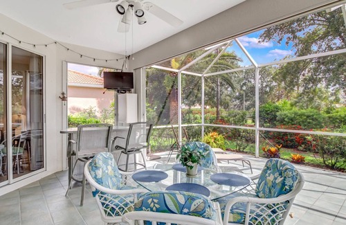 Herons Glen House | Beautifully Updated Home! Gated, Amenity Rich Golfing Community! Complimentary Golf Cart Included!