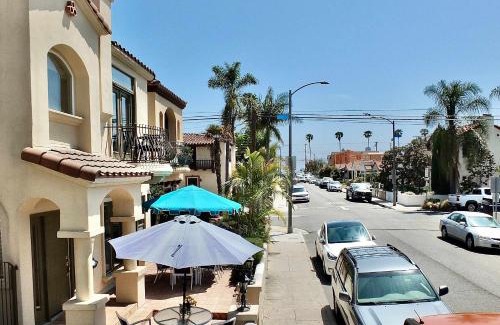 Belmont Shore House | Beauty by the Beach - SoCal Fun